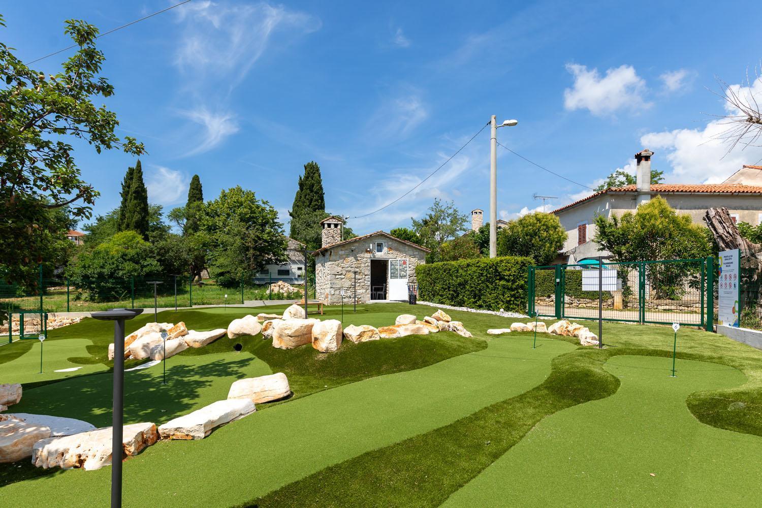 Villa Curitico *